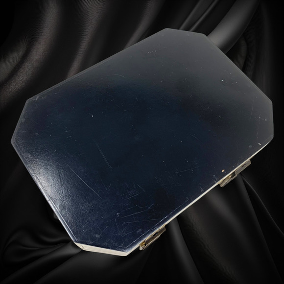 Vintage Jo Marz First Edition Tessellated Butterfly Trinket Box Bone Brass - Picture 6 of 9